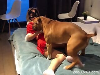 Blonde babe shows off during sex scenes with her own dog